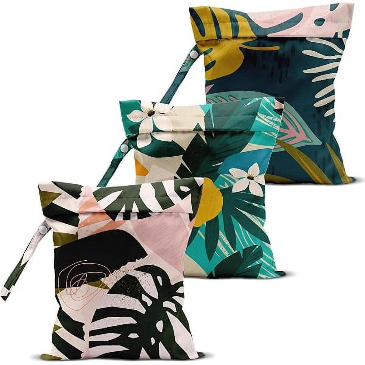 Beach vacation wet dry travel pouches with tropical pattern